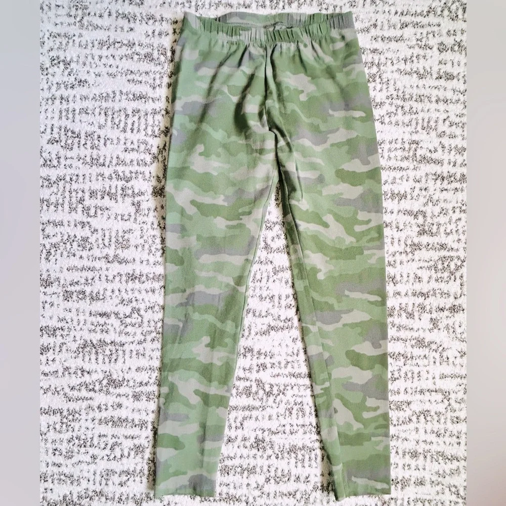 Old Navy set stretchy